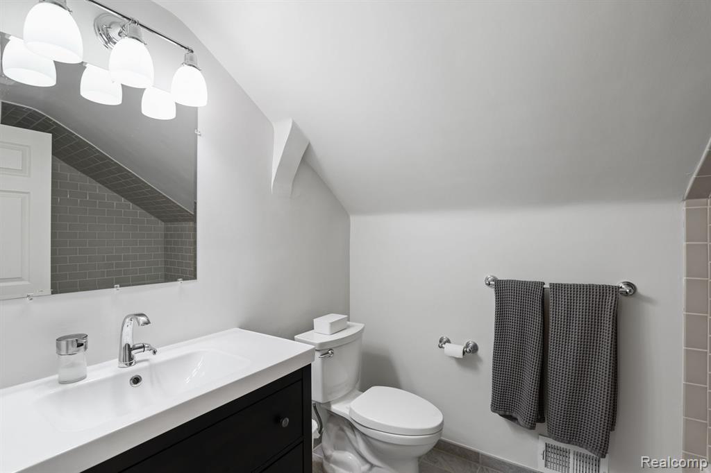 1604 Mansfield Road Birmingham, MI 48009 - Photo 17 of 30