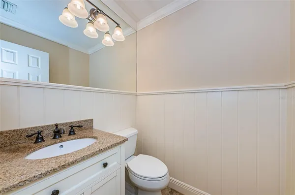a view of a kitchen with washer and dryer