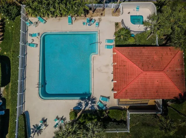 $3,600 | 4916 Milano Court Northeast, St. Petersburg, FL 33703