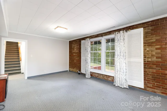 $375,000 | 104 Hillcrest Drive, Belmont, NC 28012