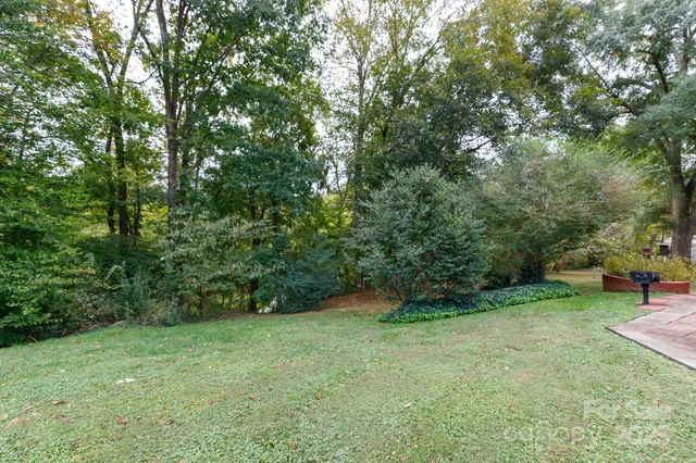 $375,000 | 104 Hillcrest Drive, Belmont, NC 28012