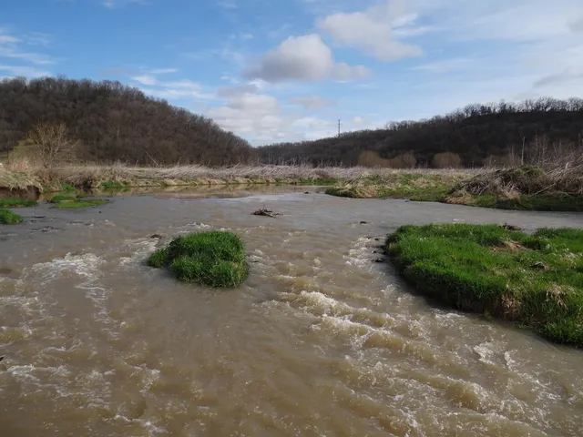 $993,500 | 151.68-acres Rattlesnake Road, Cassville, WI 53806