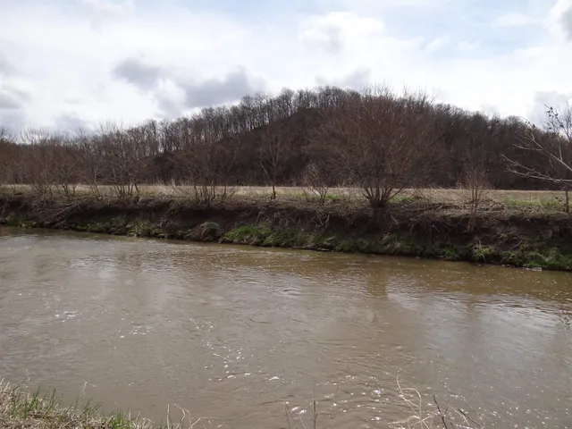 $993,500 | 151.68-acres Rattlesnake Road, Cassville, WI 53806