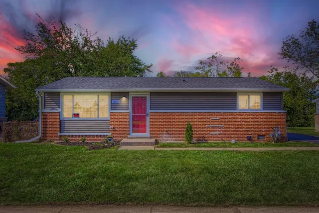 $216,000 | 16552 Oxford Drive, Markham, IL 60428