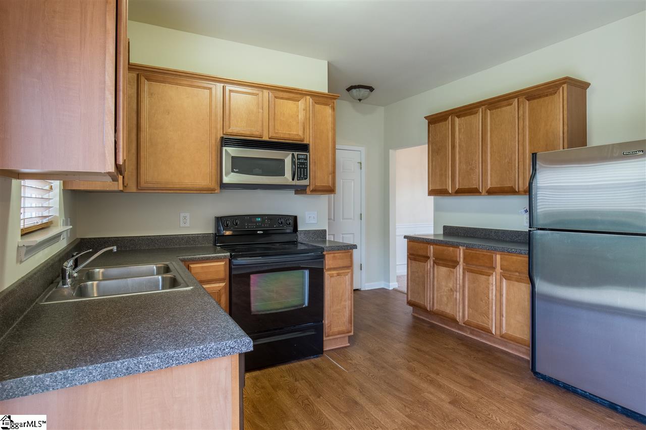 204 Chartwell Drive Greer, SC 29650 - Photo 14 of 36