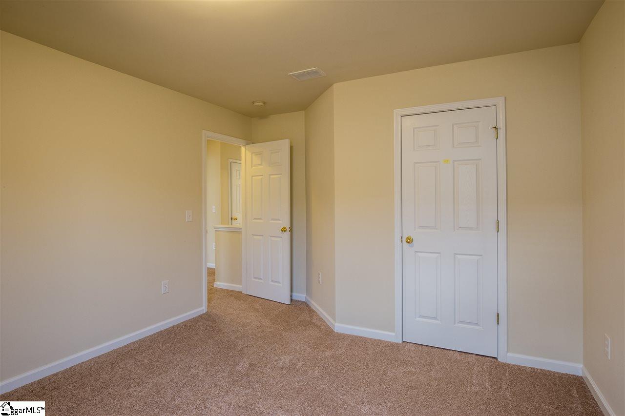 204 Chartwell Drive Greer, SC 29650 - Photo 18 of 36