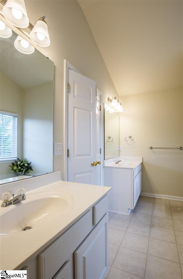 204 Chartwell Drive Greer, SC 29650 - Photo 29 of 36