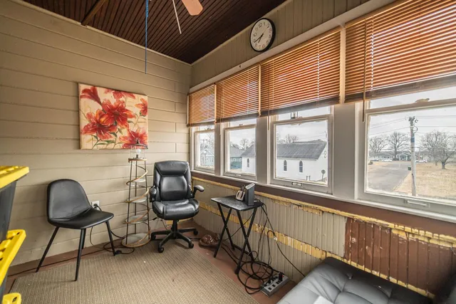 $178,000 | 207 East 4th Street, Metropolis, IL 62960