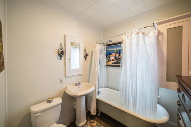 $178,000 | 207 East 4th Street, Metropolis, IL 62960