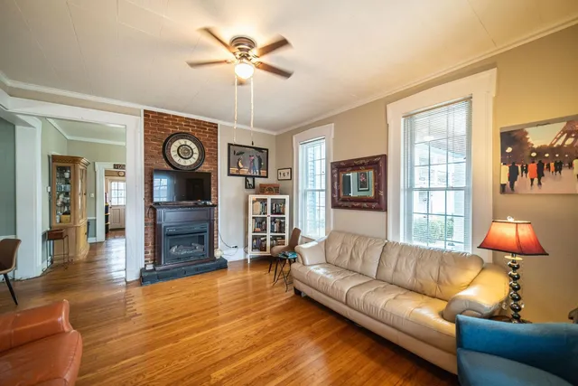 $178,000 | 207 East 4th Street, Metropolis, IL 62960