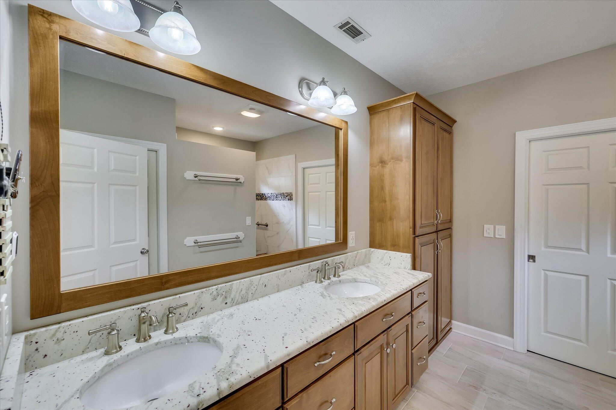 124 Magnolia Drive McCormick, SC 29835 - Photo 27 of 70 primary bathroom