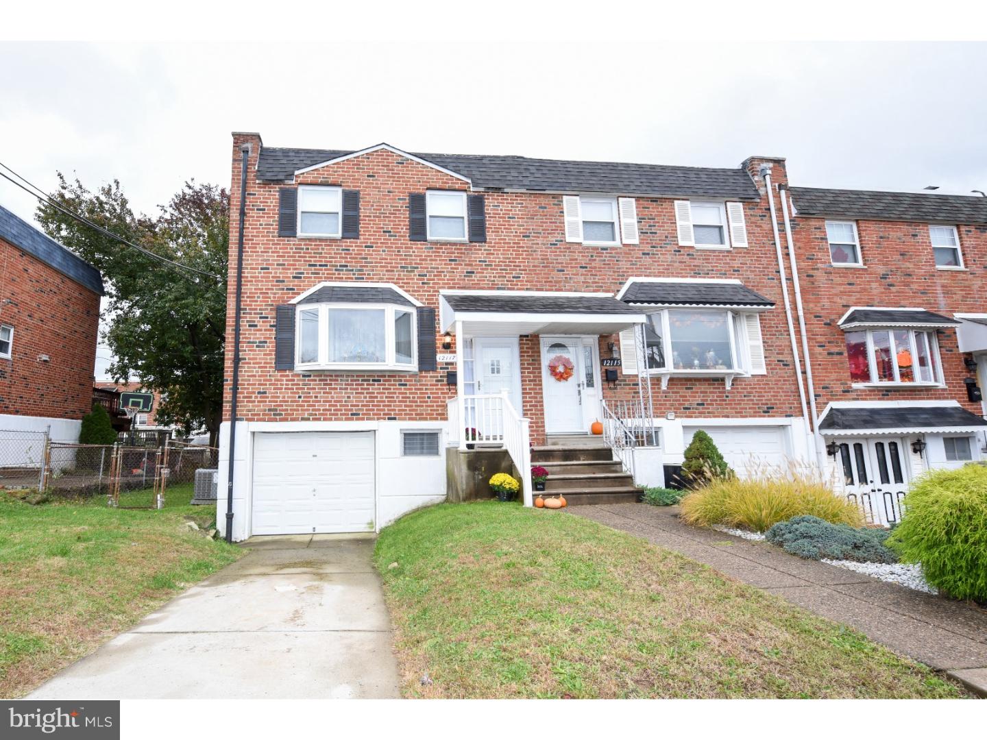 12117 Medford Road Philadelphia, PA 19154 - Photo 1 of 22 Exterior Front