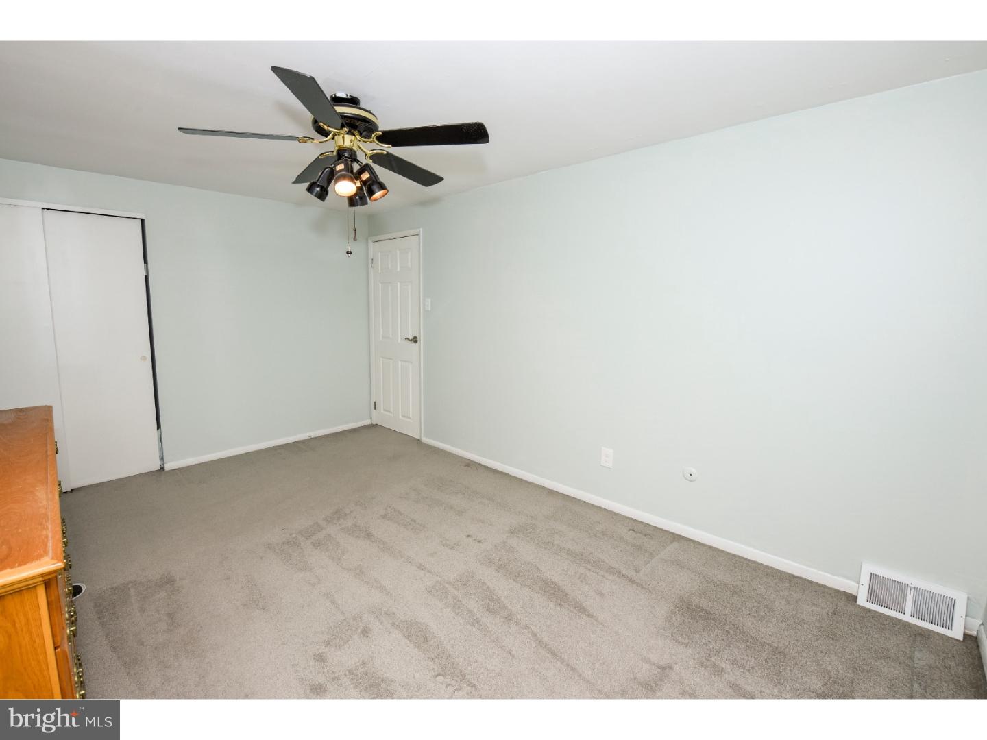 12117 Medford Road Philadelphia, PA 19154 - Photo 13 of 22 Bedroom 3