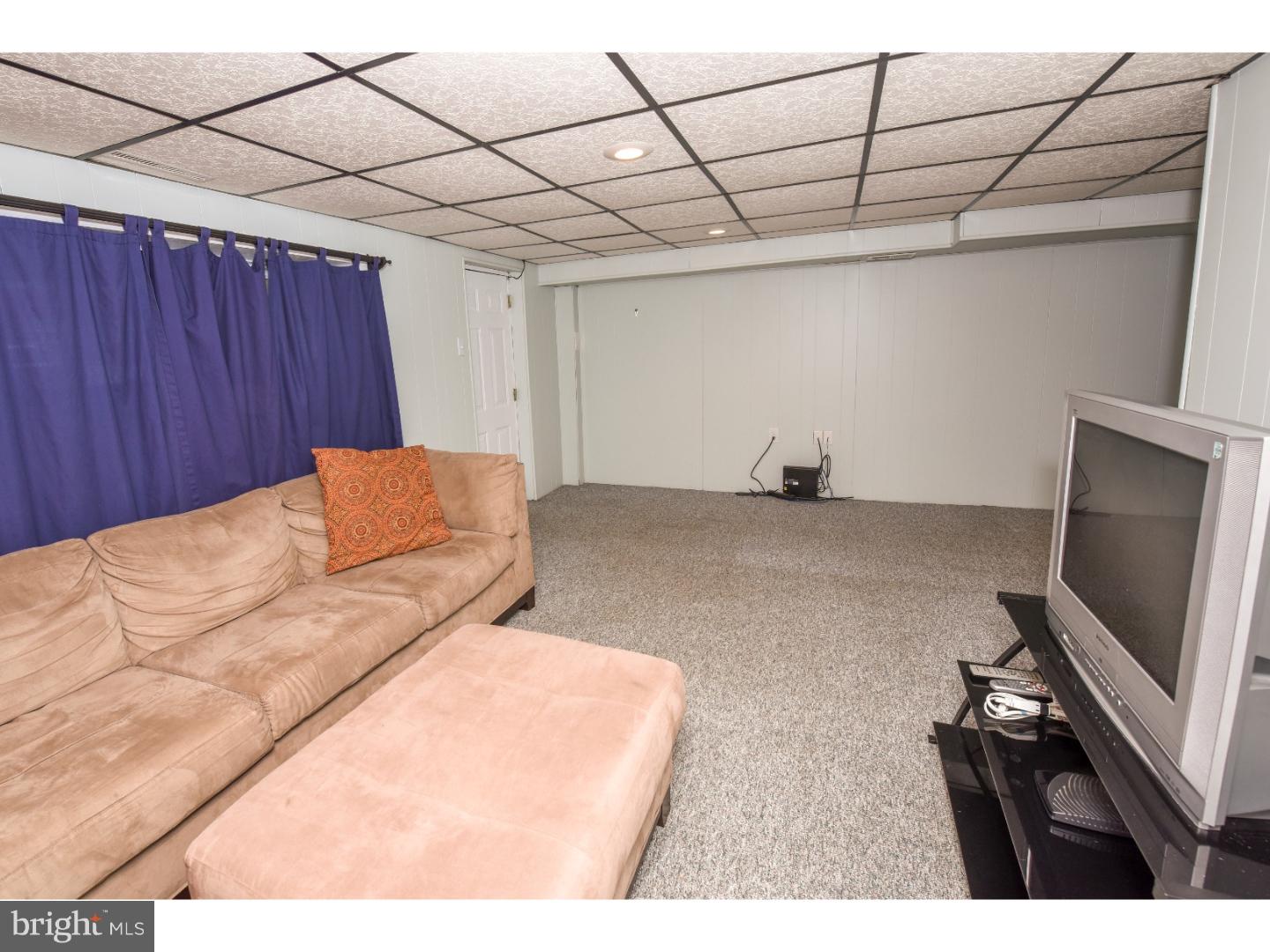 12117 Medford Road Philadelphia, PA 19154 - Photo 15 of 22 Basement - Finished