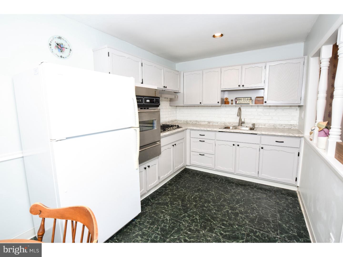 12117 Medford Road Philadelphia, PA 19154 - Photo 8 of 22 Kitchen