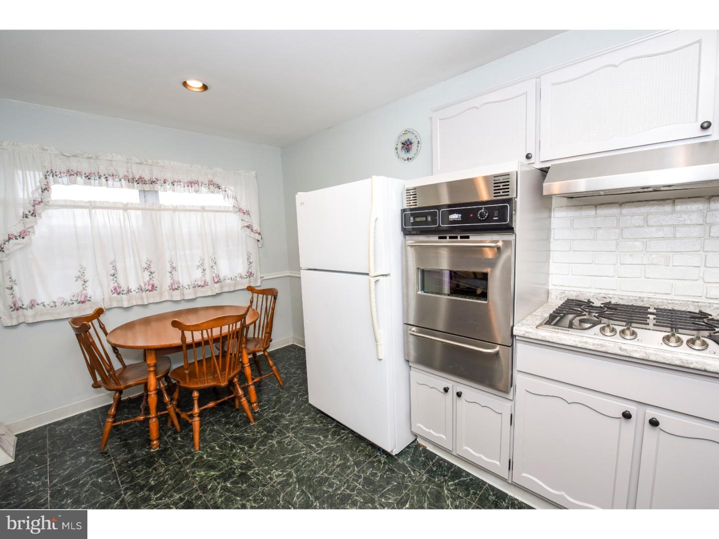 12117 Medford Road Philadelphia, PA 19154 - Photo 9 of 22 Kitchen