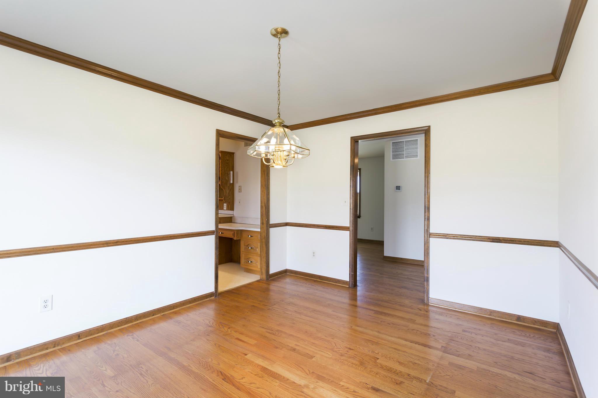 12396 Frederick Road West Friendship, MD 21794 - Photo 8 of 30 Dining Room