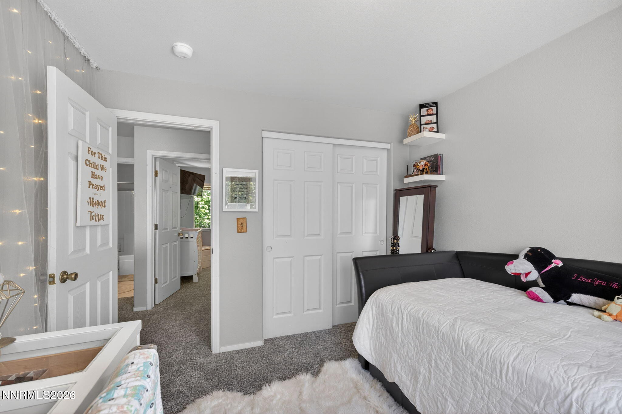 11942 Kernite Street Reno, NV 89506 - Photo 14 of 25 35-web-or-mls-IMG_9117