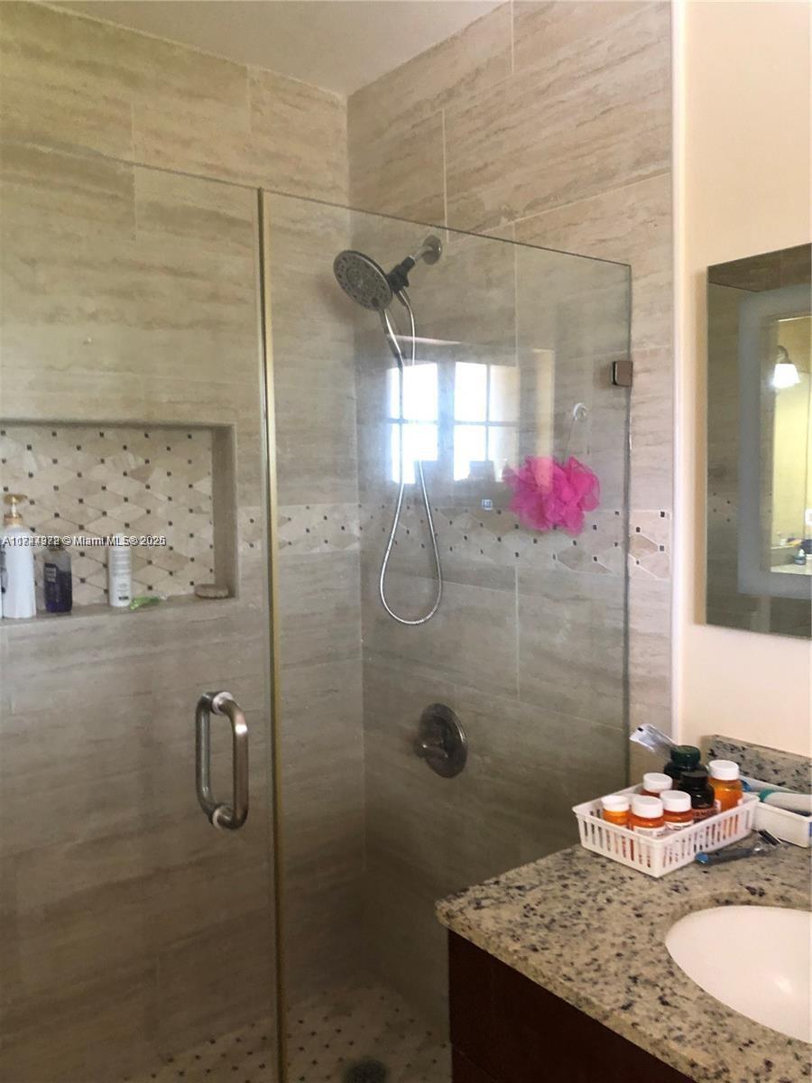12801 Southwest 148th Terrace Road Miami, FL 33186 - Photo 4 of 11 Gallery Image 4