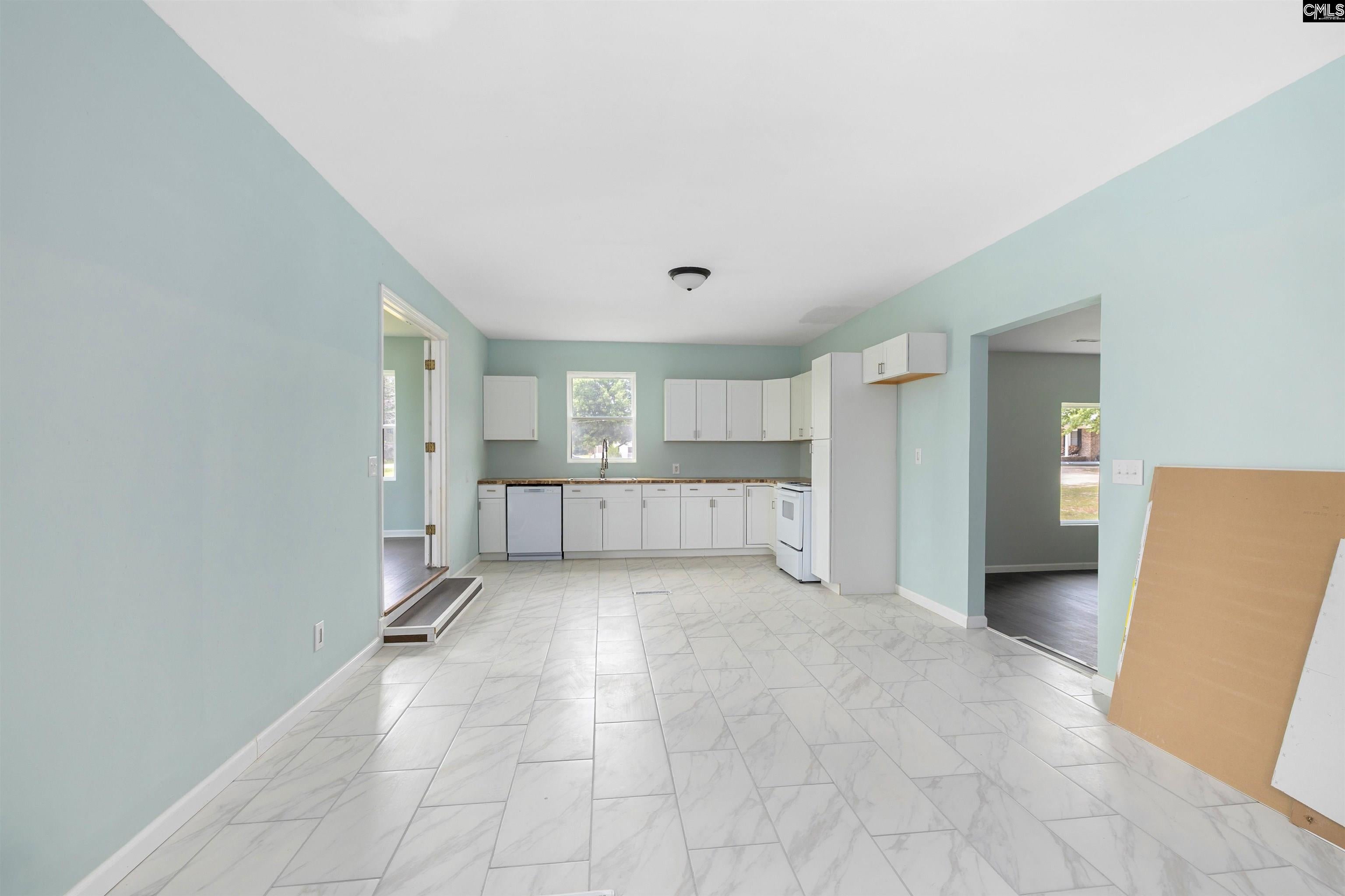 4522 Stagecoach Road Effingham, SC 29541 - Photo 4 of 18 Gallery Image 4