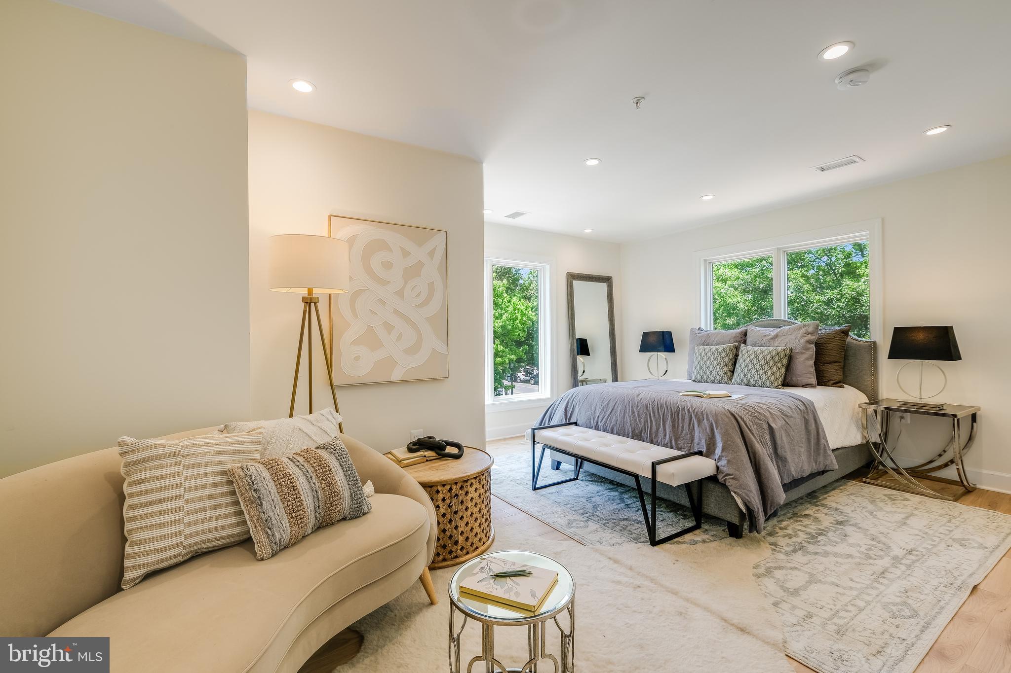 401 K Street Northeast, Unit A Washington, DC 20002 - Photo 7 of 26 Owners suite