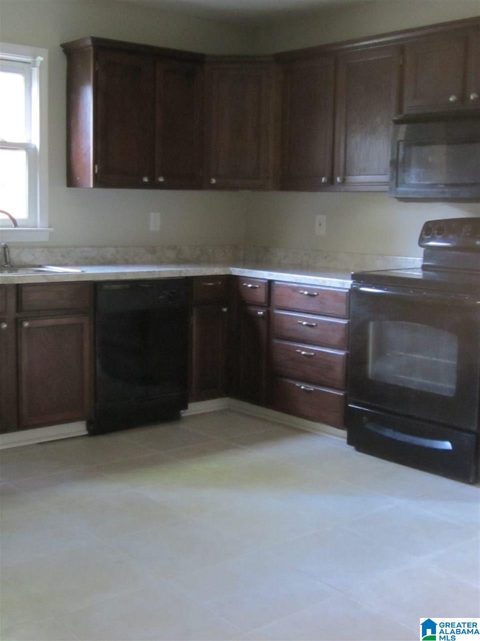 441 Del Rio Drive Birmingham, AL 35235 - Photo 12 of 25