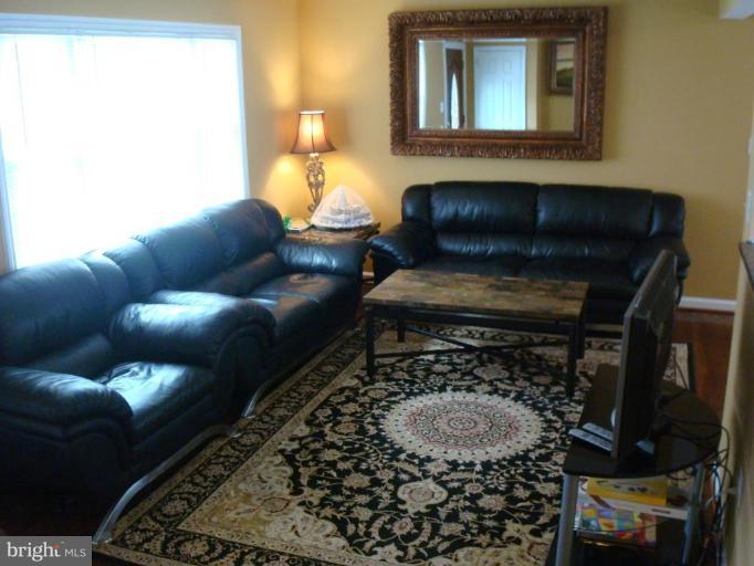 5923 Augusta Drive Springfield, VA 22150 - Photo 6 of 11 Living Room