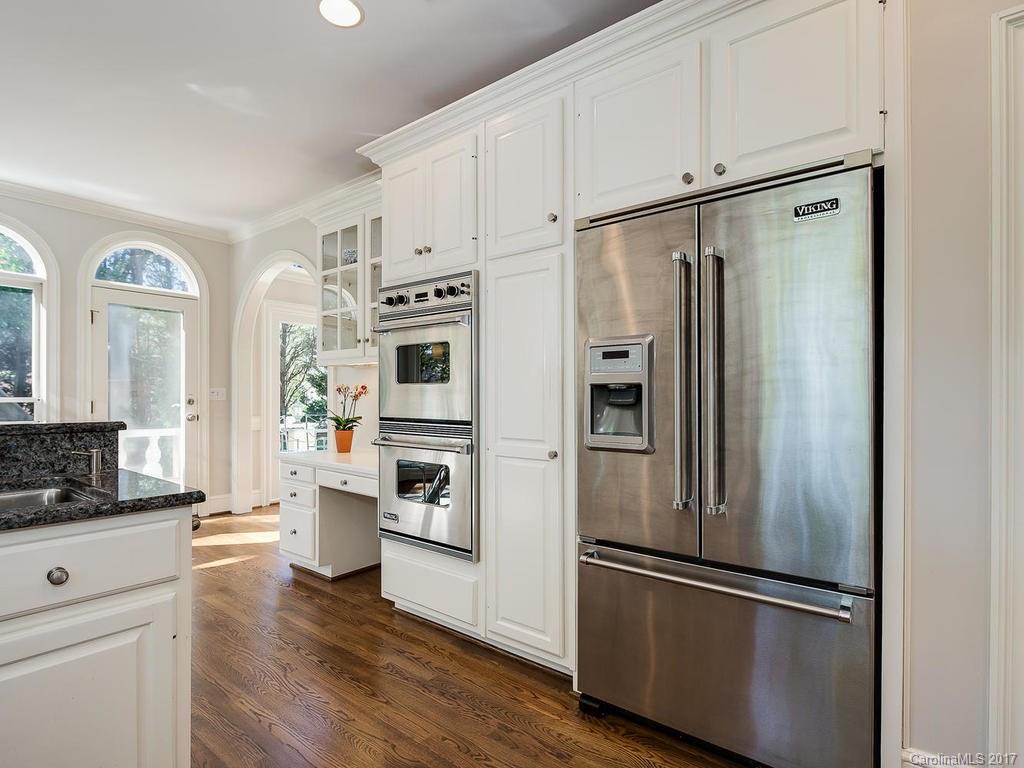 5726 Colony Road Charlotte, NC 28226 - Photo 8 of 24 Gallery Image 8