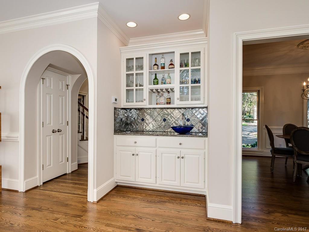 5726 Colony Road Charlotte, NC 28226 - Photo 9 of 24 Gallery Image 9