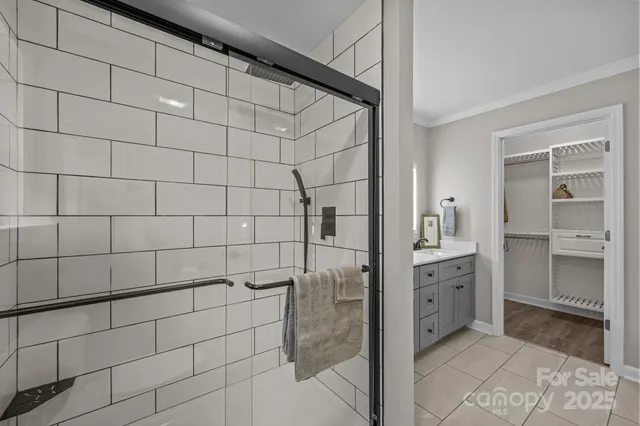 a view of walk in closet