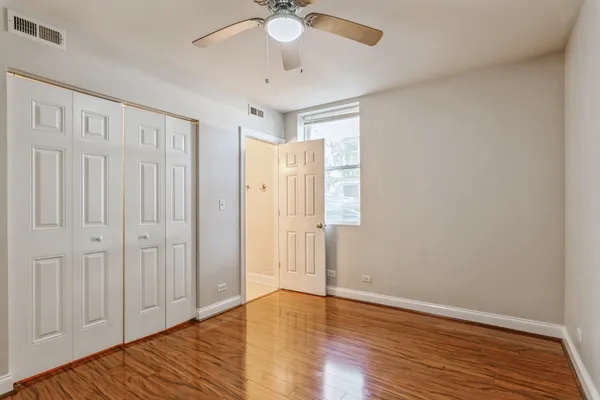 $1,950 | 702 Reba Place, Unit G2, Evanston, IL 60202