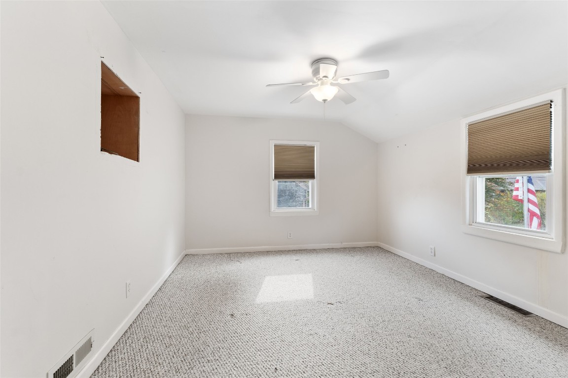 150 Rosedale Drive Binghamton, NY 13905 - Photo 14 of 22