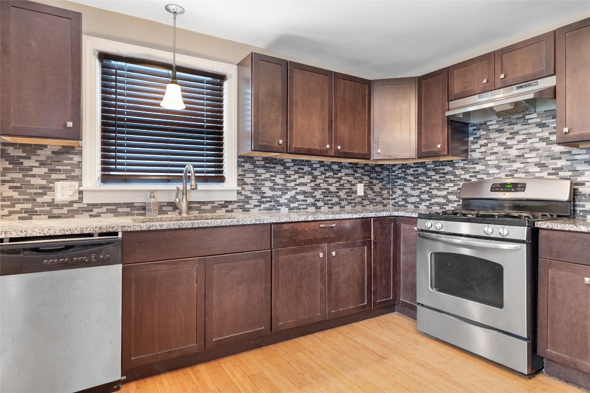 150 Rosedale Drive Binghamton, NY 13905 - Photo 8 of 22