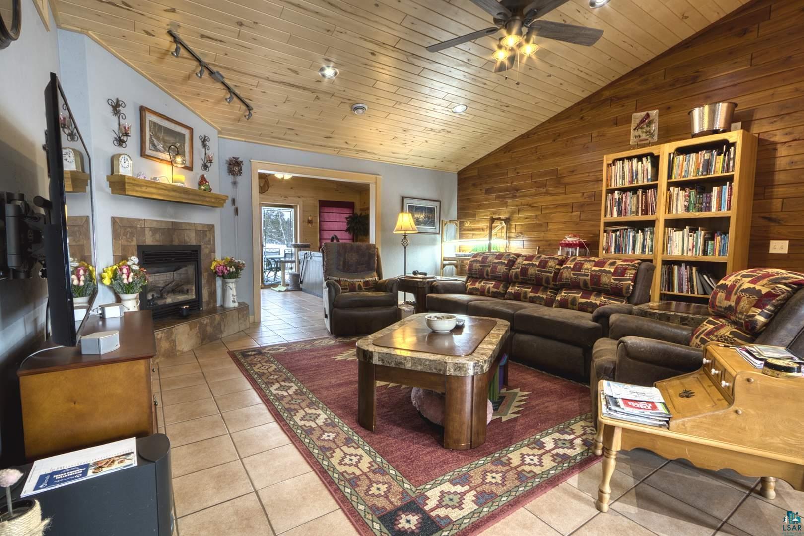 9223 North Anderson Road Hayward, WI 54843 - Photo 3 of 34