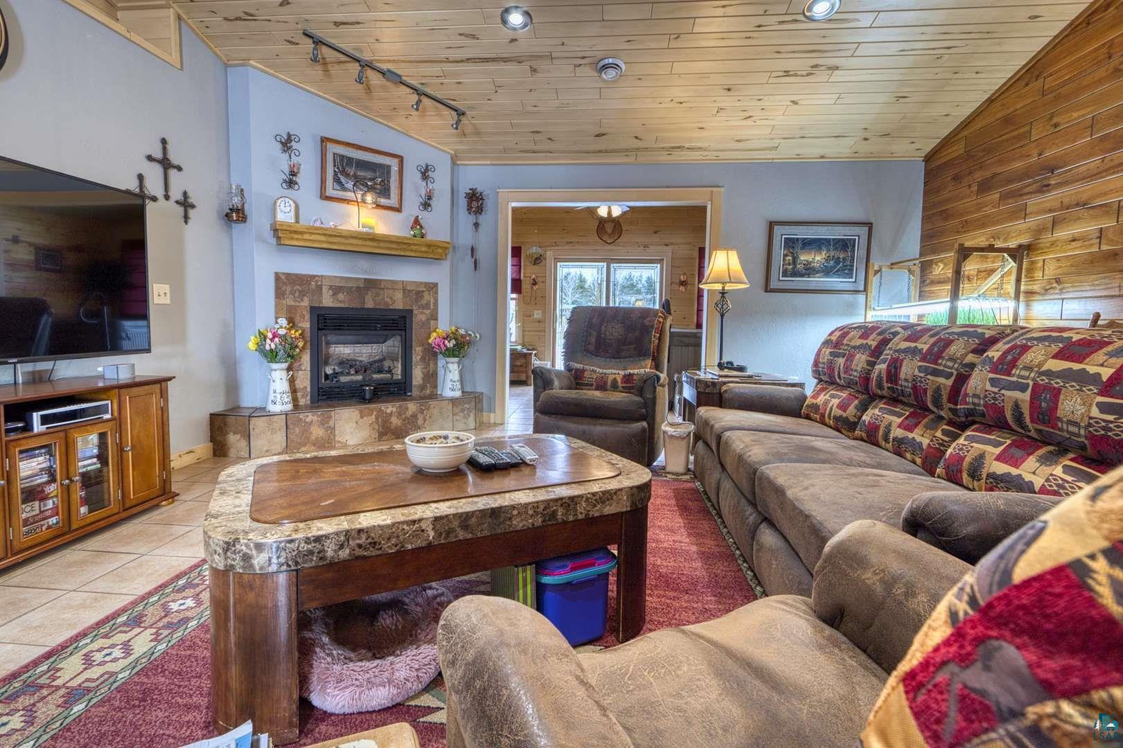 9223 North Anderson Road Hayward, WI 54843 - Photo 5 of 34