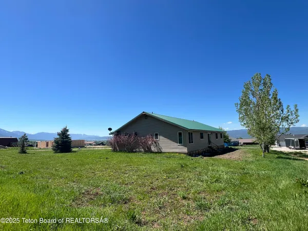 $699,000 | 341 Alta Drive, Star Valley Ranch, WY 83127