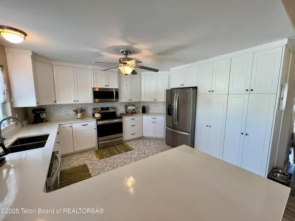 $699,000 | 341 Alta Drive, Star Valley Ranch, WY 83127
