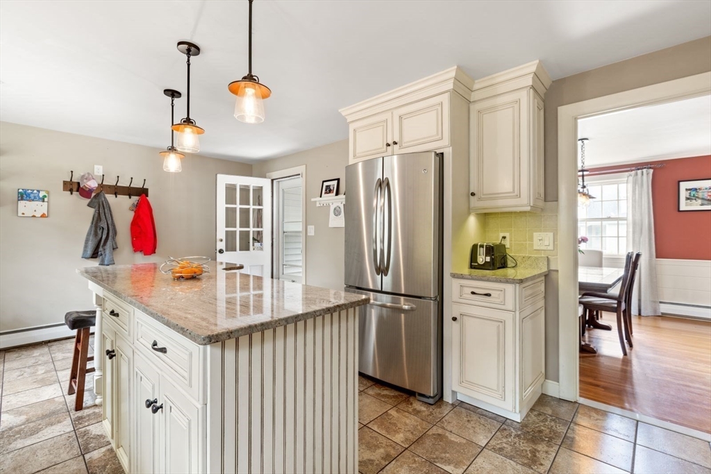 20 Calvin Road Dedham, MA 02026 - Photo 3 of 22 Gallery Image 3