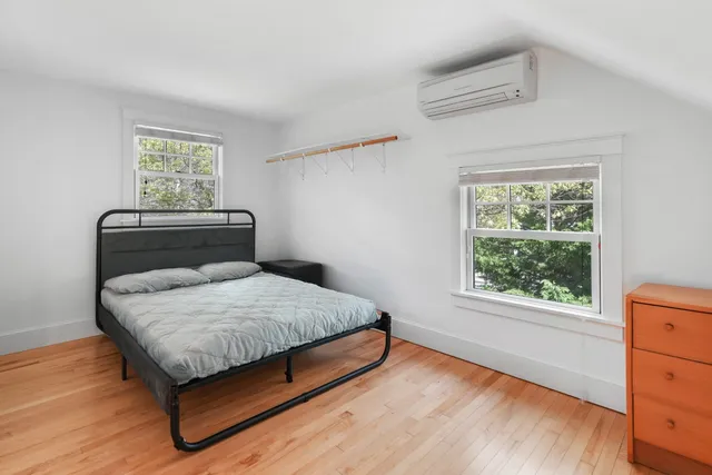 $1,193,000 | 50 Lantern Lane, Vineyard Haven, MA 02568