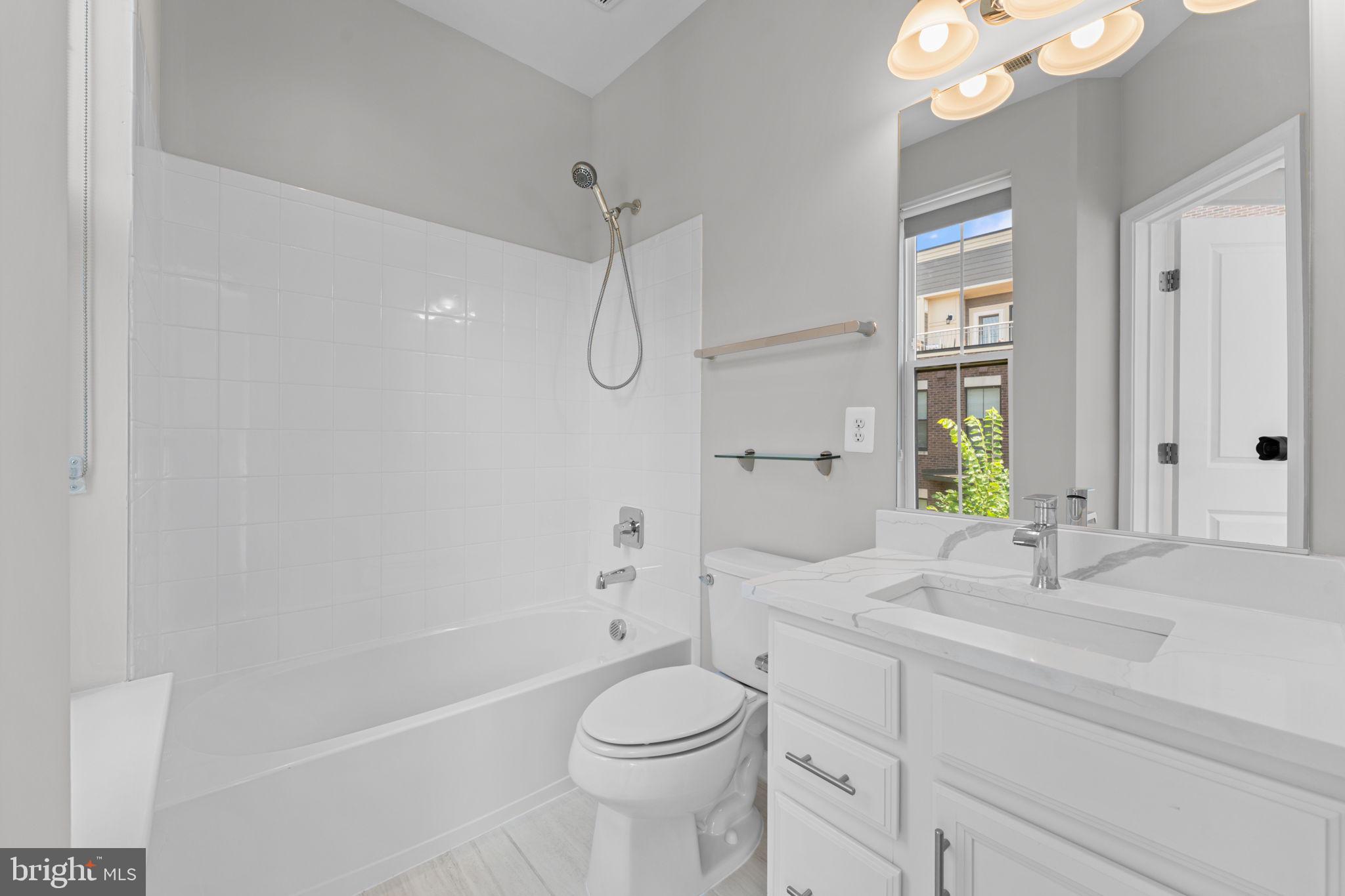 515 Riversail Lane National Harbor, MD 20745 - Photo 15 of 21 Bath #4