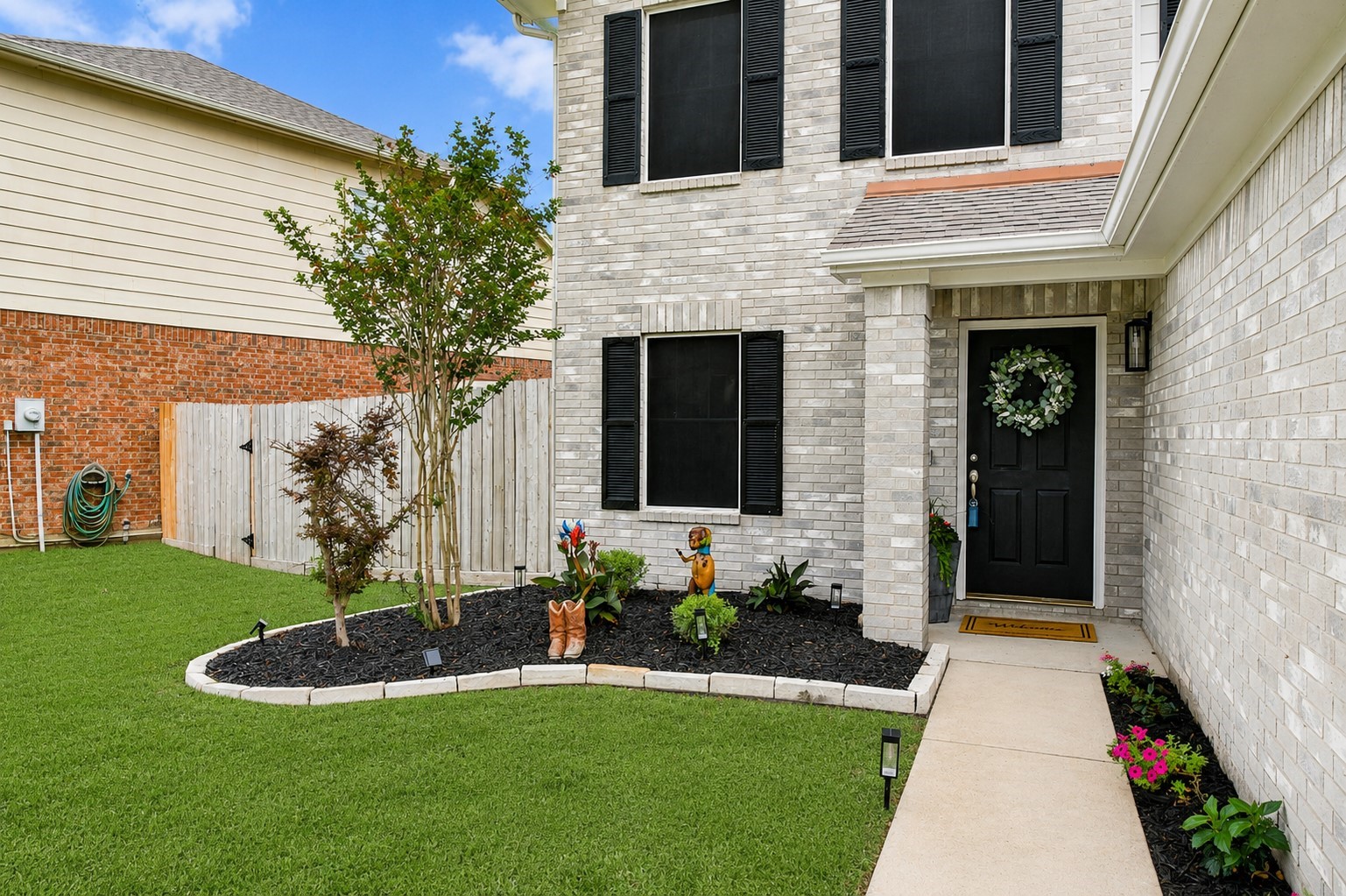 9310 Windy Spring Lane Houston, TX 77089 - Photo 2 of 27