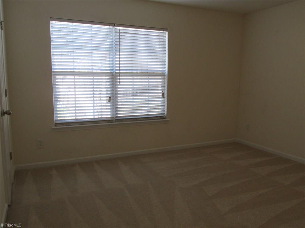 2216 Rindle Drive High Point, NC 27262 - Photo 17 of 23 Gallery Image 17