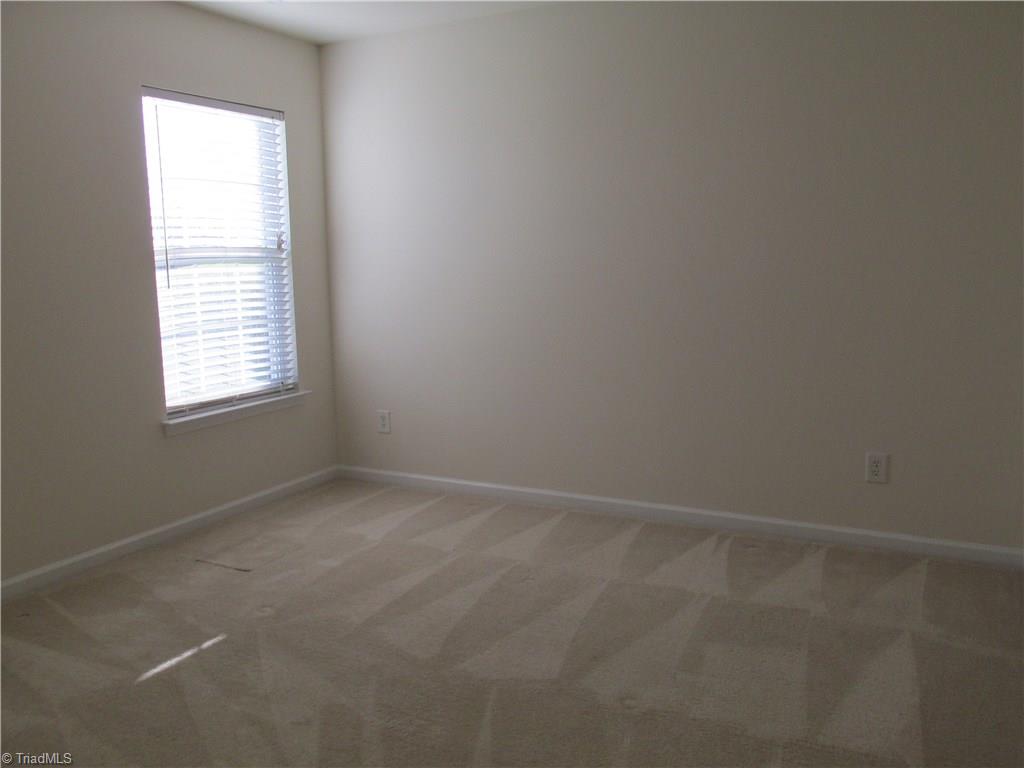 2216 Rindle Drive High Point, NC 27262 - Photo 20 of 23 Gallery Image 20