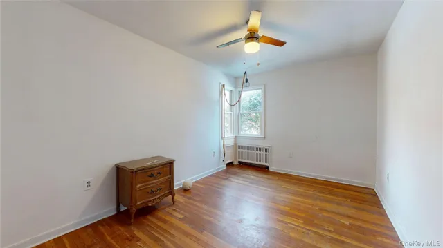 $7,000 | 178 Barnes Road, Unit MAIN HOUSE, Brookhaven, NY 11955