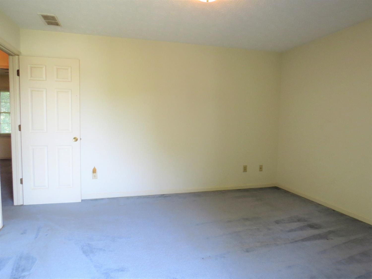 114 Ridge Road Versailles, KY 40383 - Photo 28 of 43 Photo 28