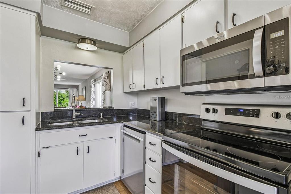 3841 Trophy Boulevard, Unit 3841 New Port Richey, FL 34655 - Photo 21 of 74