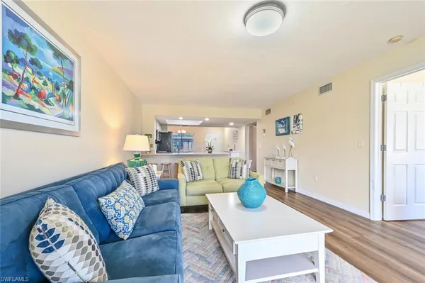 $4,000 | 240 Pebble Beach Boulevard, Unit 702, Naples, FL 34113