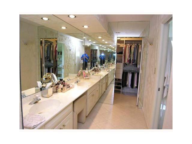 7046 Woodbridge Circle Boca Raton, FL 33434 - Photo 10 of 22 Additional Photo