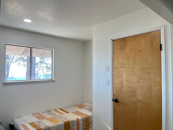 $250,000 | 5611 Donkey Lane, Coulterville, CA 95311