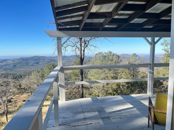 $250,000 | 5611 Donkey Lane, Coulterville, CA 95311